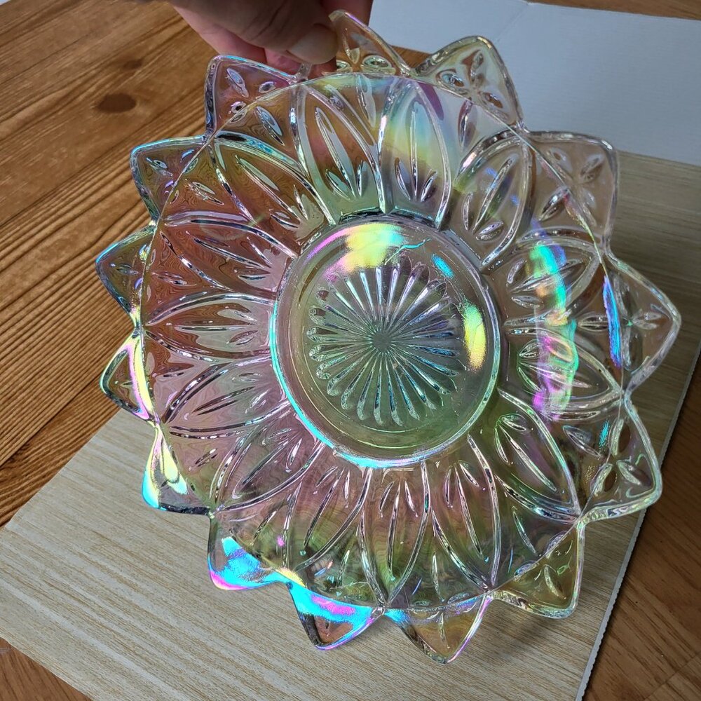 Vintage Federal Glass Stunning Clear Iridescent Petal Bowl 8.5" - Picture 5 of 16